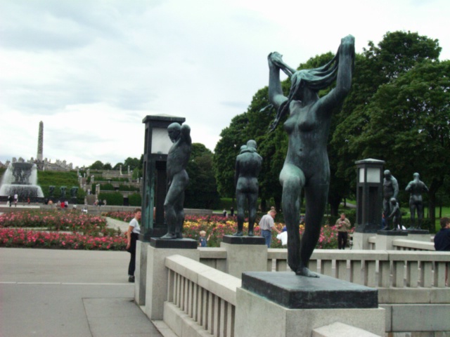 VIgland park in

      Oslo Norway
